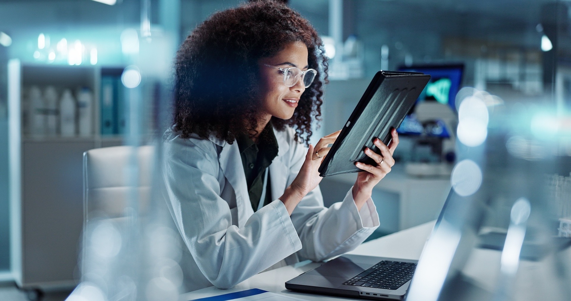 Revolutionizing Lab Operations with the Xavo Sample Management Platform